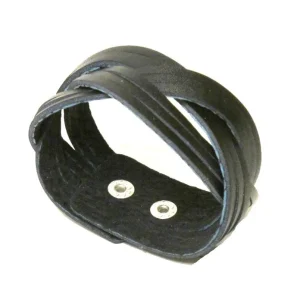 Flätat läderarmband